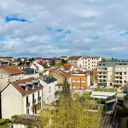 Apartment Centre-ville Historique Et Proche Gare *